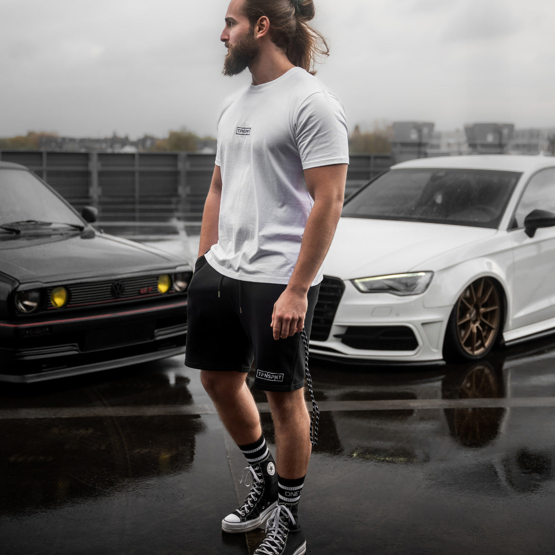 Shorts - RESTART - schwarz