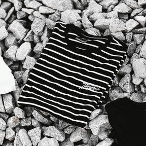 T-Shirt - TFNSPNT® - STRIPES - schwarz/weiß