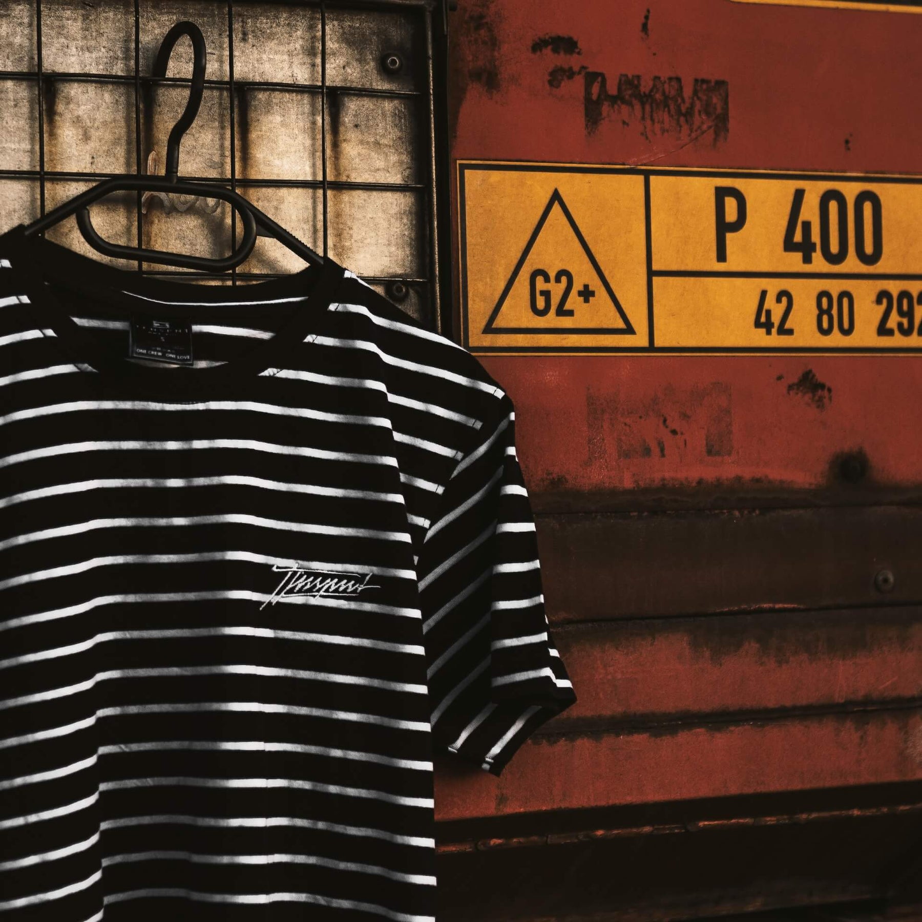 T-Shirt - TFNSPNT® - STRIPES - schwarz/weiß