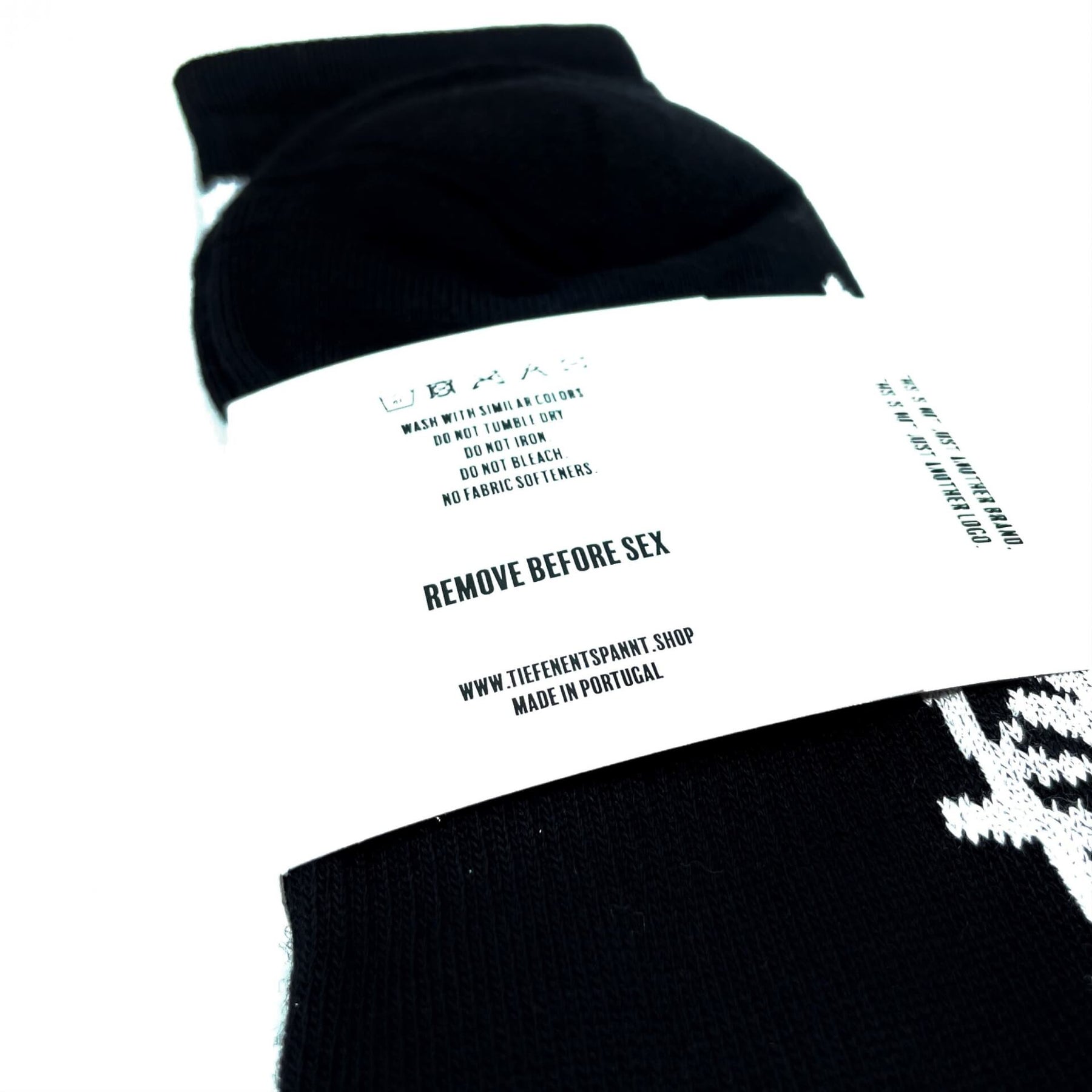 Socken - Crew Socks - TFNSPNT® - schwarz/weiß